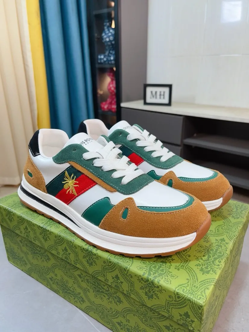 Men's shoes 💰420🌸🌸[GUCCI] Gucci's new spring and summer slip-on loafers with cartoon characters, Fendi F's low-cut trendy men's shoes, 😈The upper is made of Italian 🇮🇹 imported sheep suede with Lafayette embroidered leather, full pigskin lining, original rubber non-slip outsole! The style is high-profile and elegant, and the upper is versatile and fashionable. 🇱🇾🇱🇾A large number of ready-made and reposted pictures will be sold! 38-44,